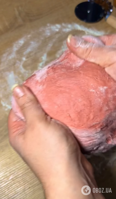 Розовые равиоли, которые точно понравятся детям: чем покрасить тесто