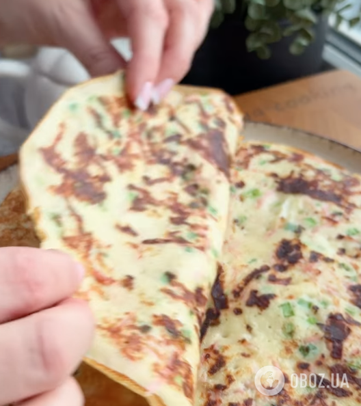 На смак як піца: тонкі млинці з ковбасою та сиром на Масницю 2026