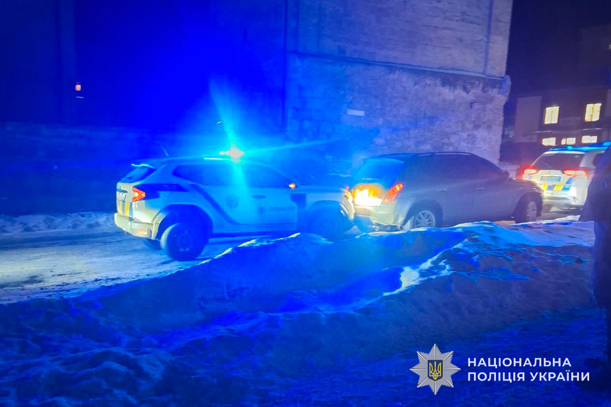 В Тернопольской области работник ТЦК устроил ДТП и гонку с полицией: чем все закончилось. Фото