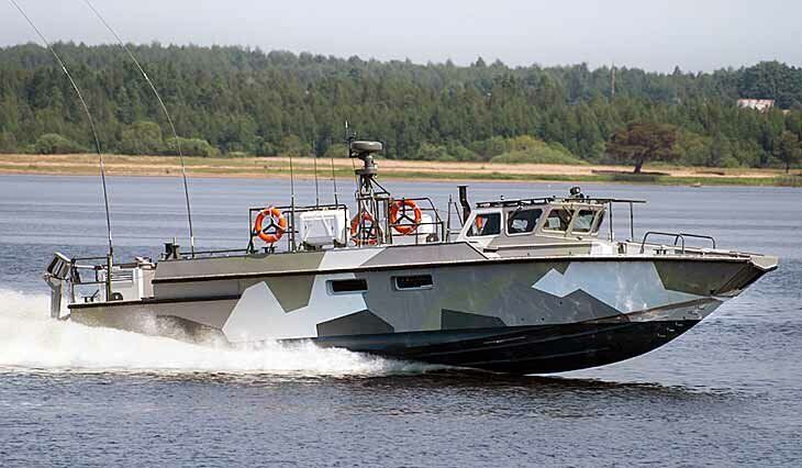 Появились фото российского катера, пораженного ГУР в Крыму