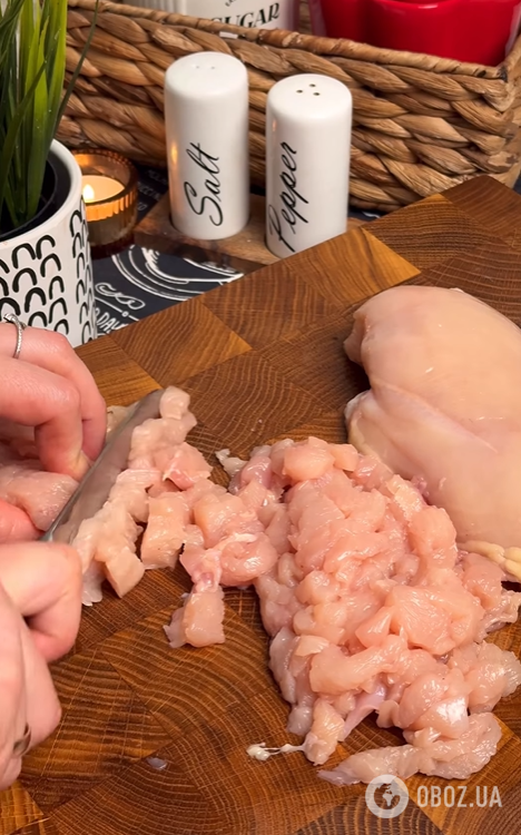 Соковиті рублені котлети з курки для обіду: як приготувати