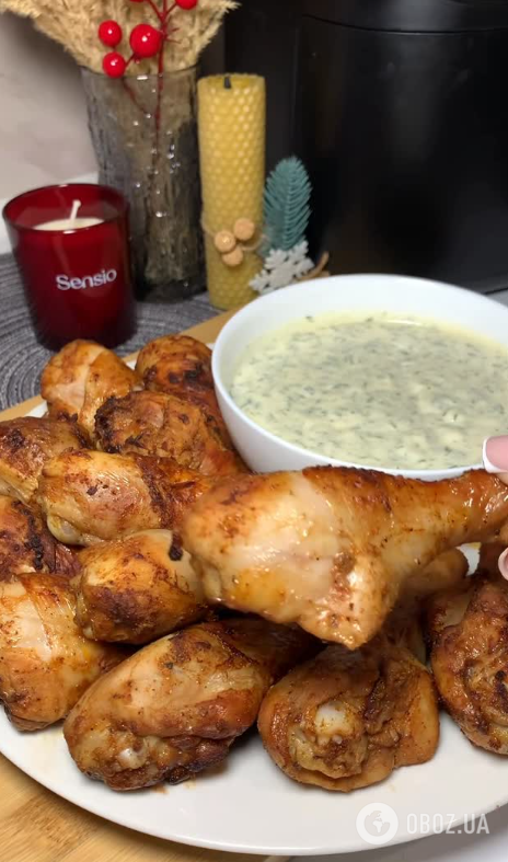 Как вкусно запечь куриные голени в духовке на ужин: простой рецепт