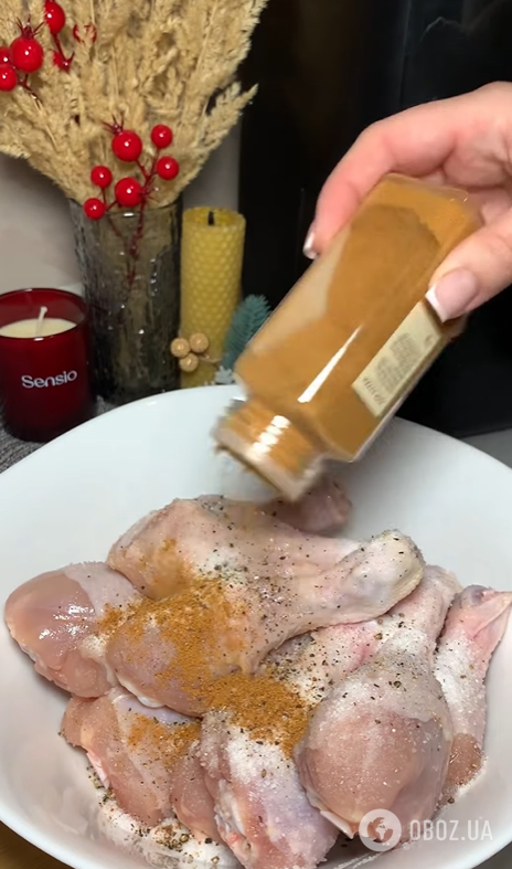 Как вкусно запечь куриные голени в духовке на ужин: простой рецепт