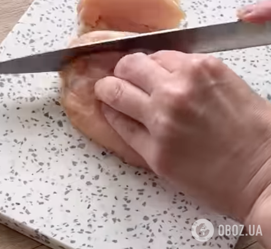 Не мука и яйца: в чем лучше всего панировать отбивные, чтобы они были сочными и хрустящими