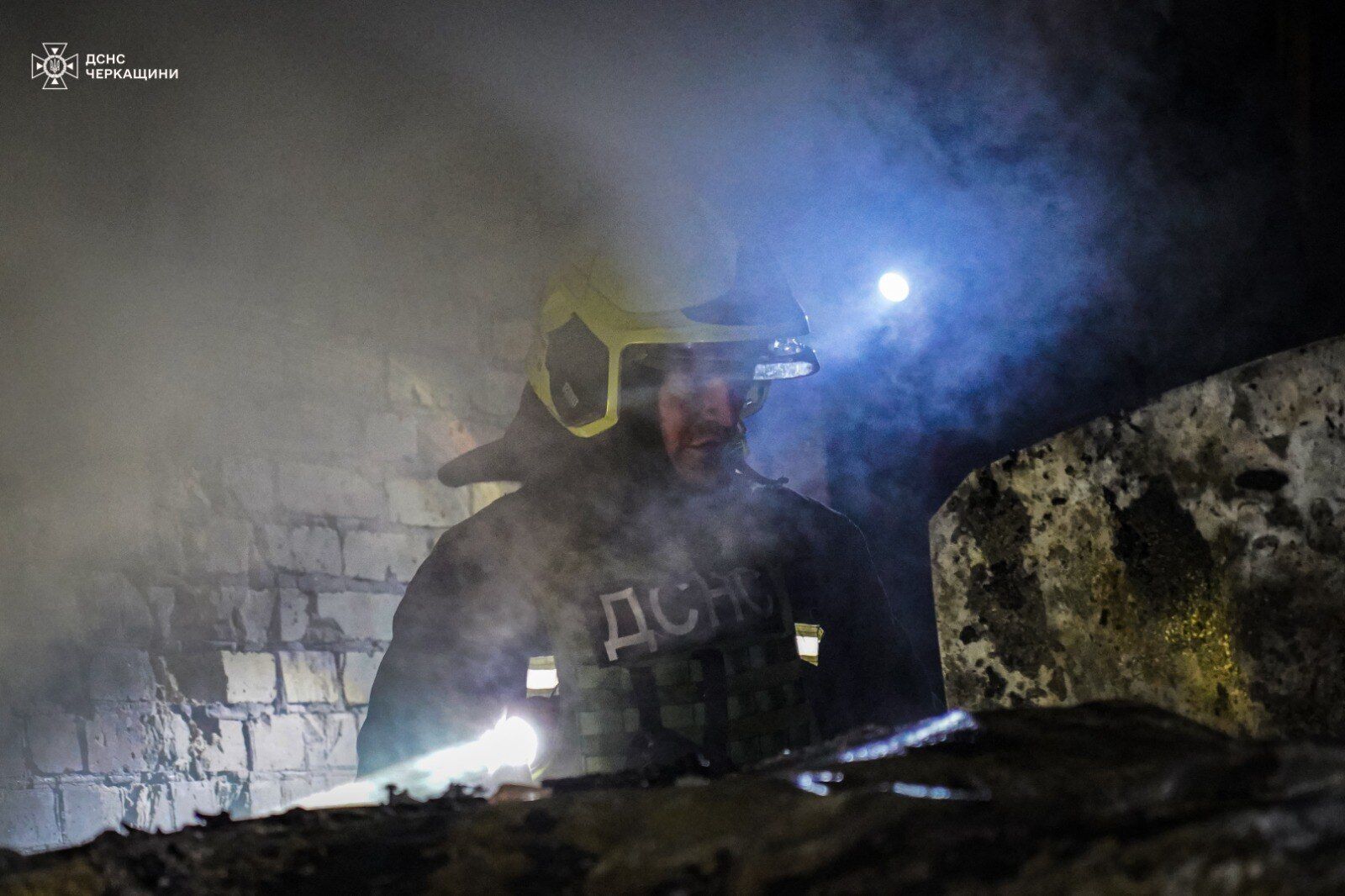 "Не встигли сховатися": мешканці Черкас розповіли про момент ворожої атаки і її наслідки. Фото