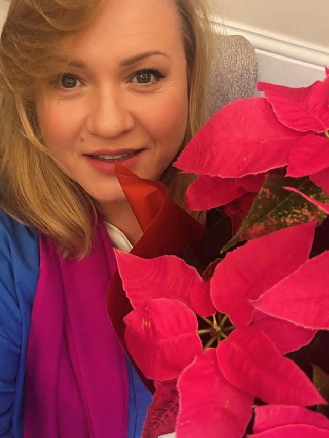 "Наслаждается, когда кого-то унижает". Олеся Жураковская шокировала поведением народного артиста Сомова и рассказала об угрозах от него