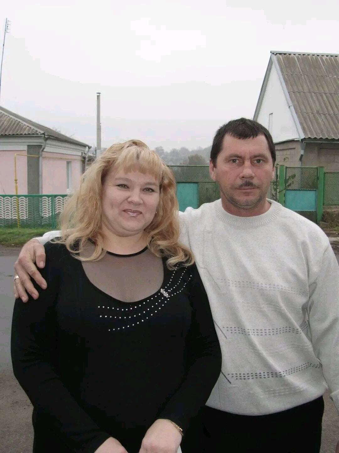 Выехали из Покровска и начинали жизнь "с нуля": появились данные о супругах, которых Россия убила ударом по Днепру. Фото