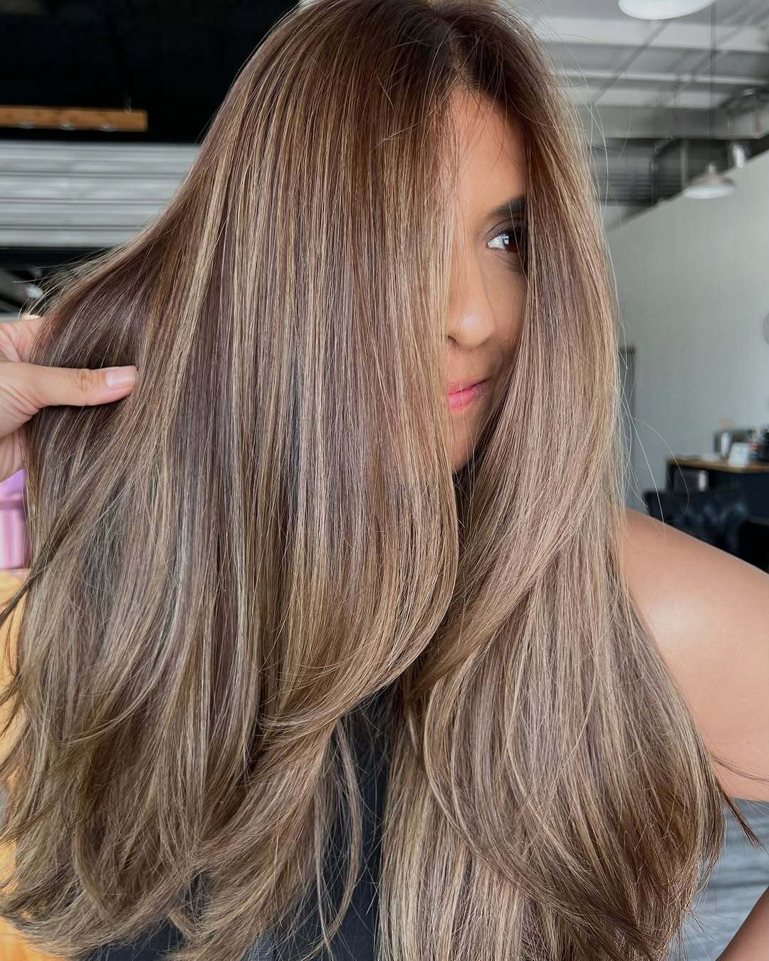 Діють як ботокс: які кольори волосся зроблять обличчя молодшим