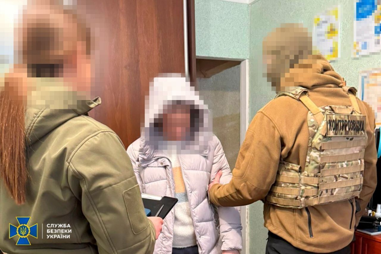 Завдання отримала від чоловіка з Курська: СБУ затримала продавчиню-агентку ФСБ, яка наводила удари РФ на Сумщину. Фото
