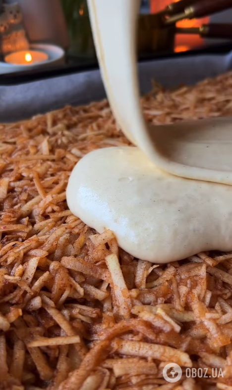 Сладкий яблочный рулет из натертых яблок: элементарный рецепт к чаю