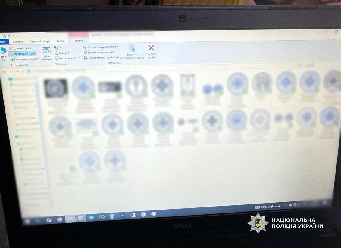 Продавали за границу для усыновления: в Одессе разоблачили группировку "торговцев" украинскими детьми. Фото и видео