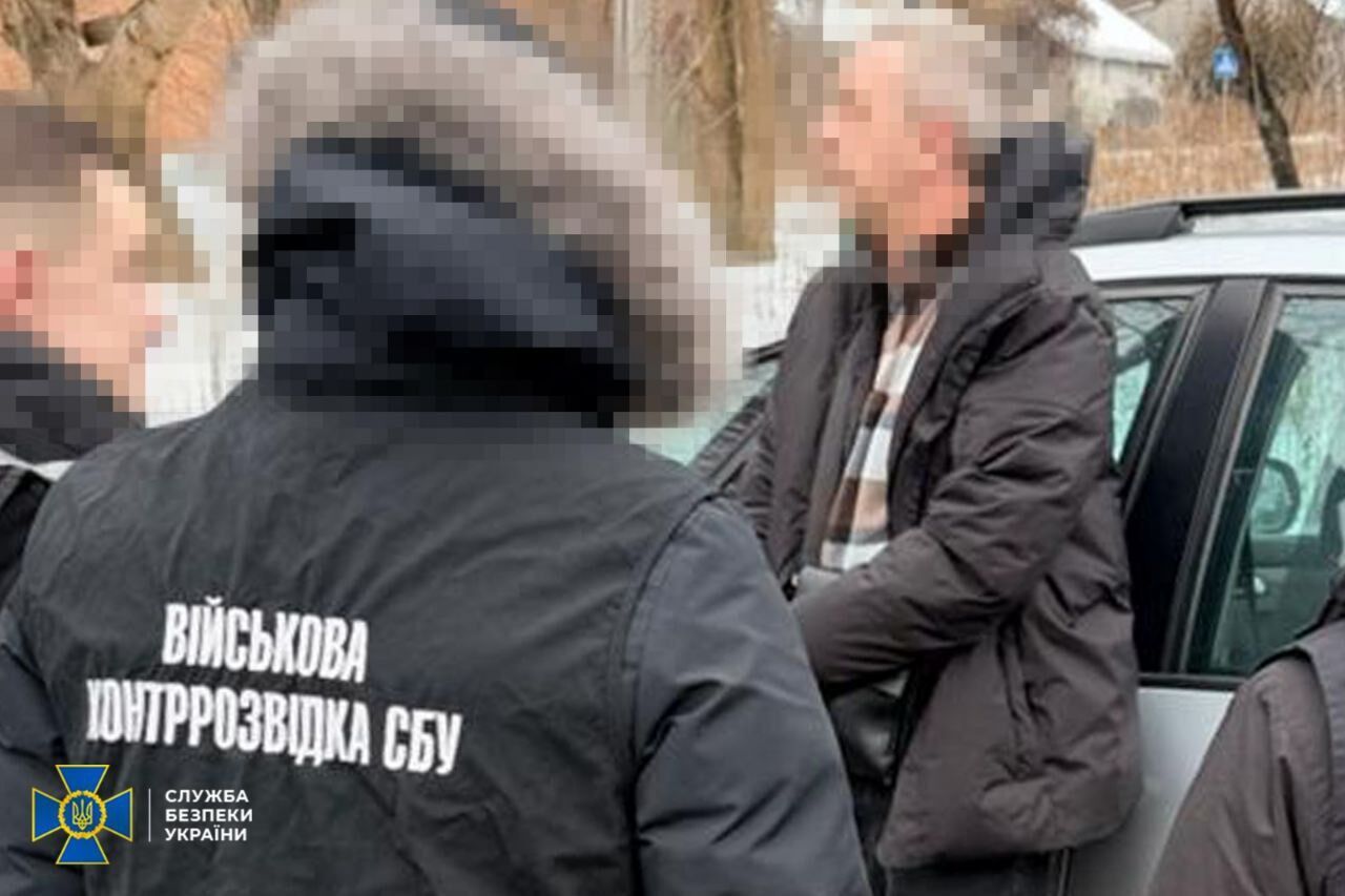 Помогали бежать за границу: СБУ и Нацполиция ликвидировали еще четыре "уклонистские схемы" в разных регионах. Фото