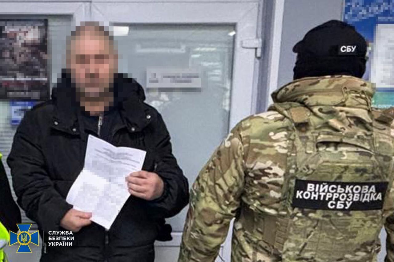 Помогали бежать за границу: СБУ и Нацполиция ликвидировали еще четыре "уклонистские схемы" в разных регионах. Фото