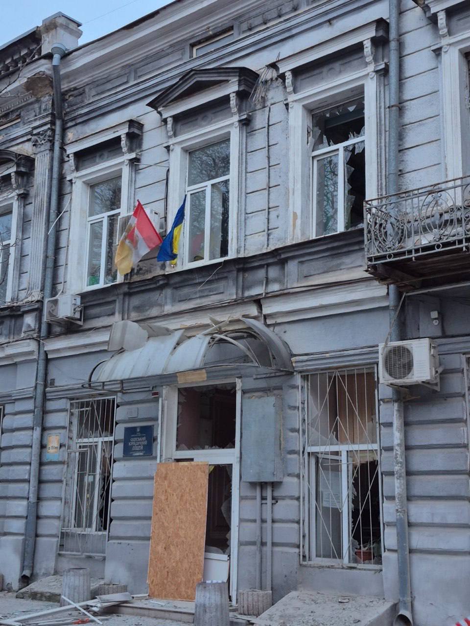 РФ атакувала дронами Одесу і область: є постраждалі, пошкоджено будинки та інфраструктуру. Фото