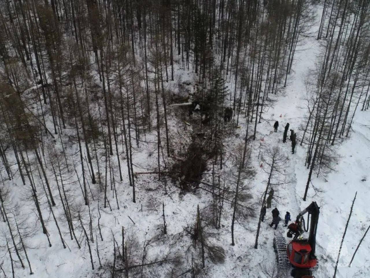 У РФ розбився вертоліт із правоохоронцями: всі троє загинули. Фото