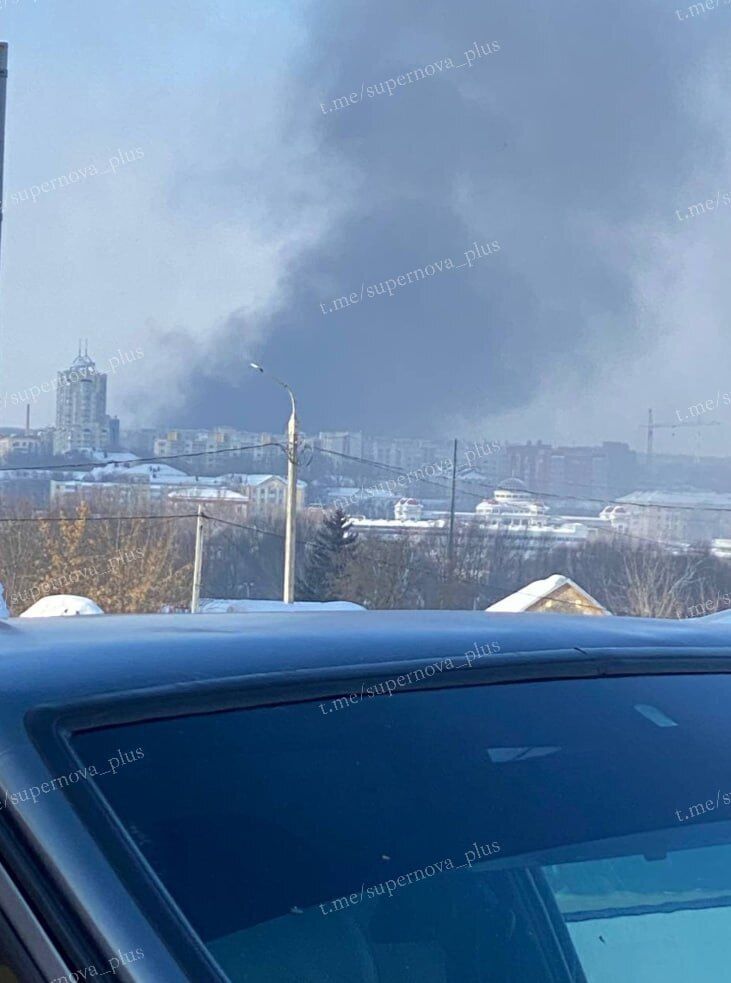 В российском Саранске вспыхнул завод "Электровыпрямитель-ЗСП", связанный с ВПК. Фото и видео