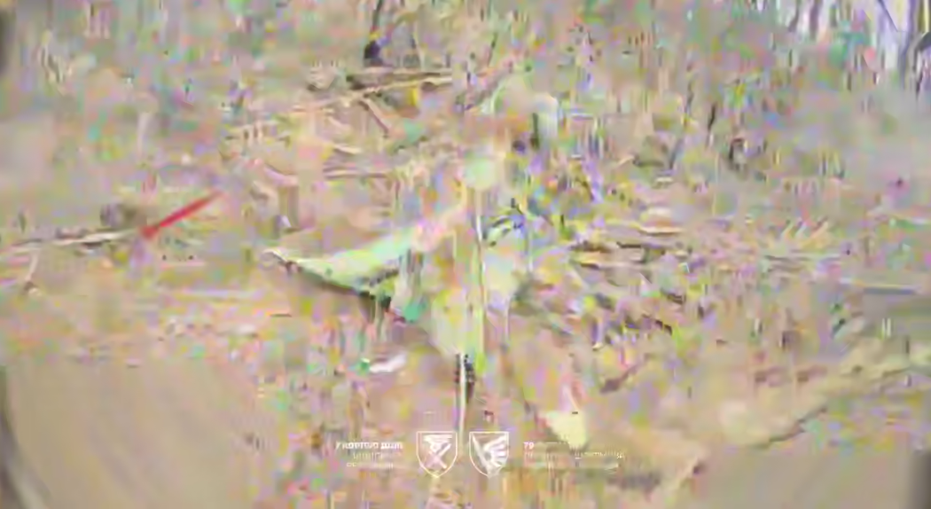 Ворог намагається взяти у "кліщі": ЗСУ продовжують тримати оборону у Мирнограді