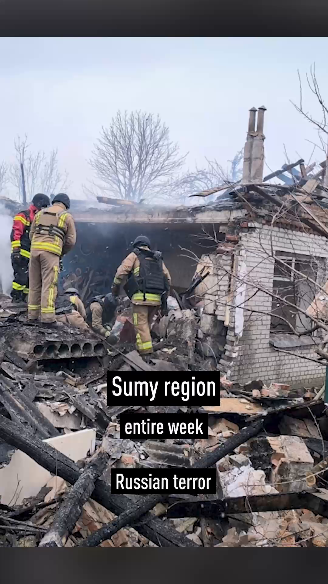 Зеленский о новой массированной атаке РФ: Москва продолжает вкладываться в удары больше, чем в дипломатию. Видео