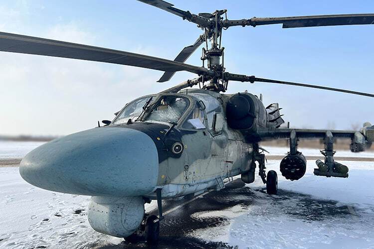 Восстановлению не подлежат. Украина уничтожила вертолеты оккупантов на аэродроме в РФ – медиа