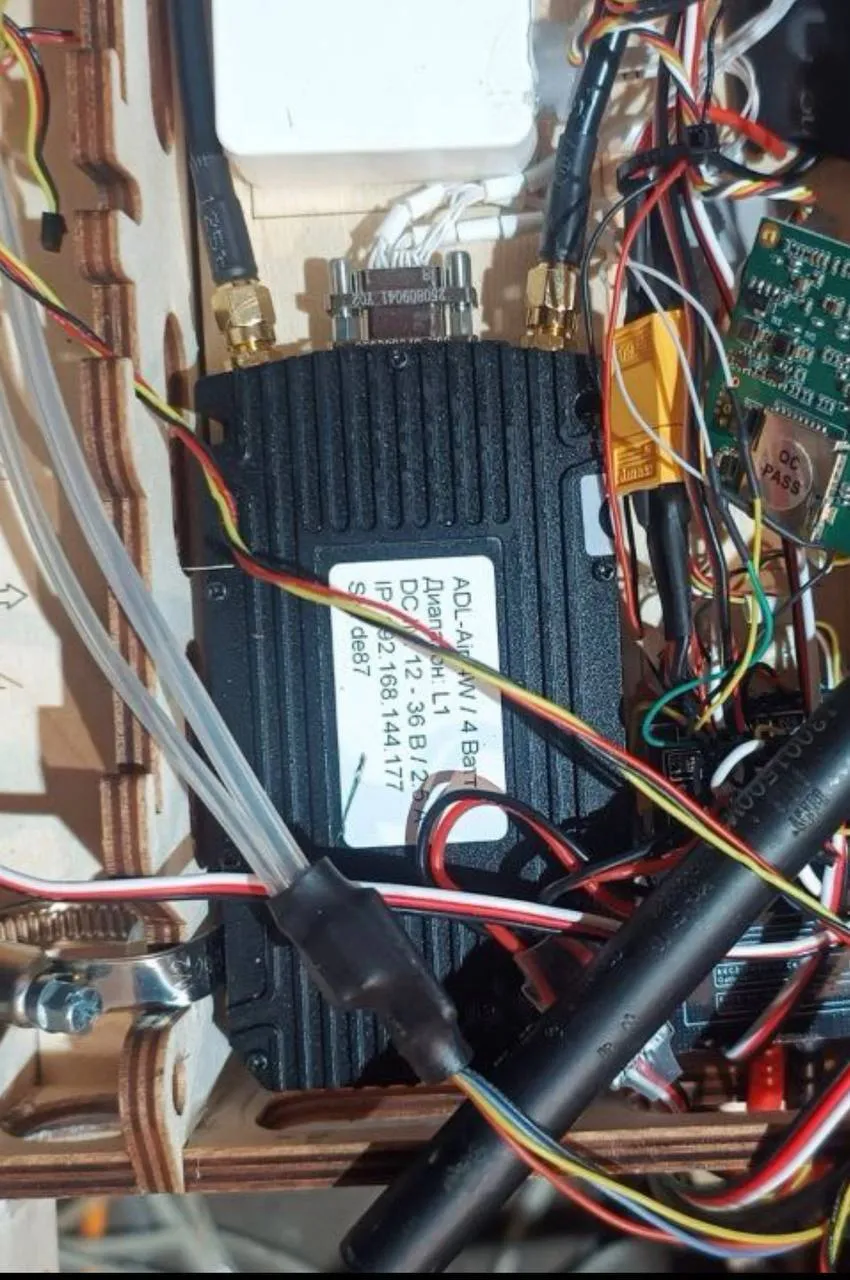 РФ начала устанавливать mesh-модемы на ударные дроны "Молния": подробности и фото от Флеша