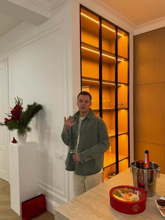 Известный рэпер, осуждавший войну в Украине, получил российский паспорт: жизнь его жестоко проучила