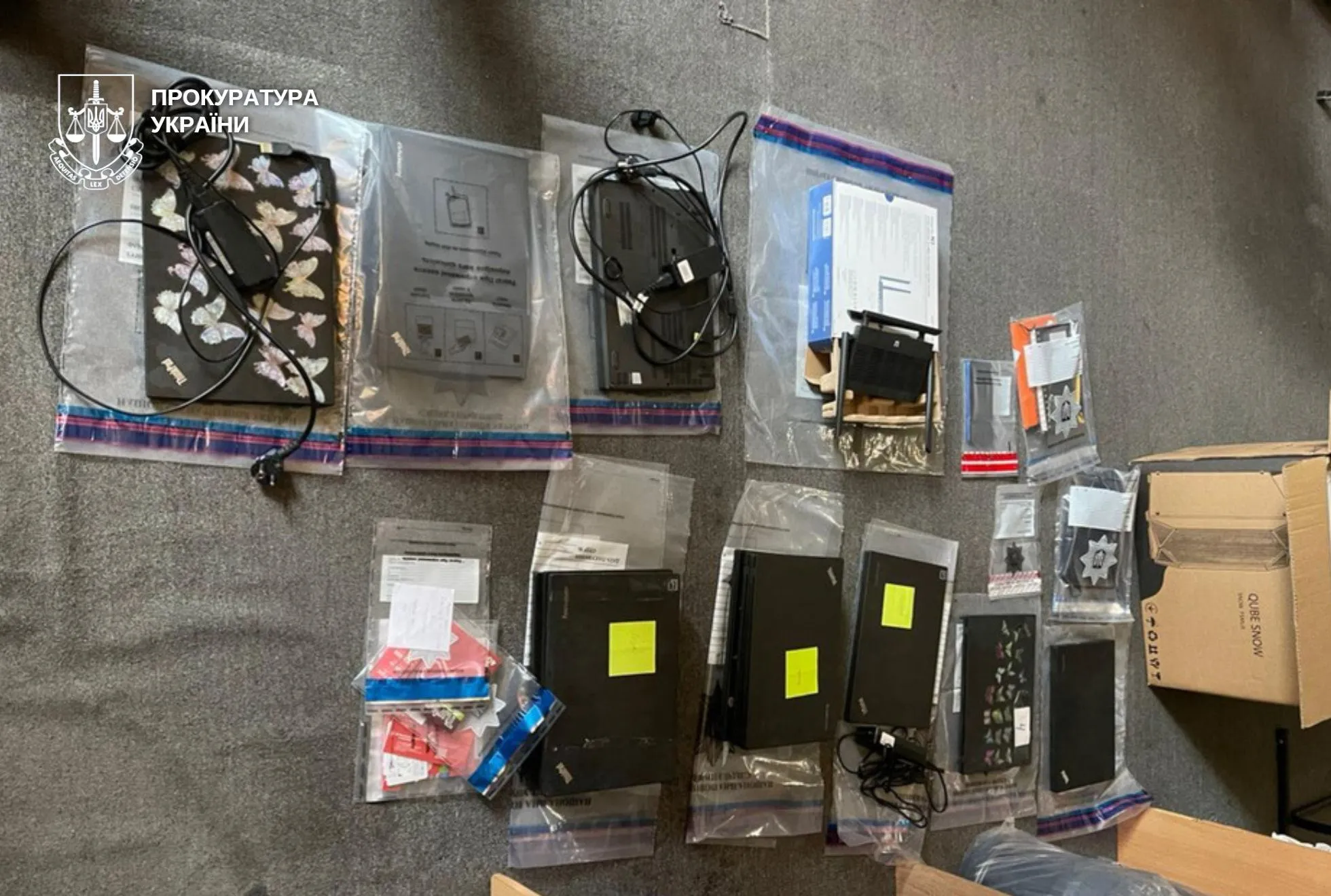 Ошукували громадян ЄС на "криптоінвестуванні": у Дніпрі викрили мережу шахрайських кол-центрів