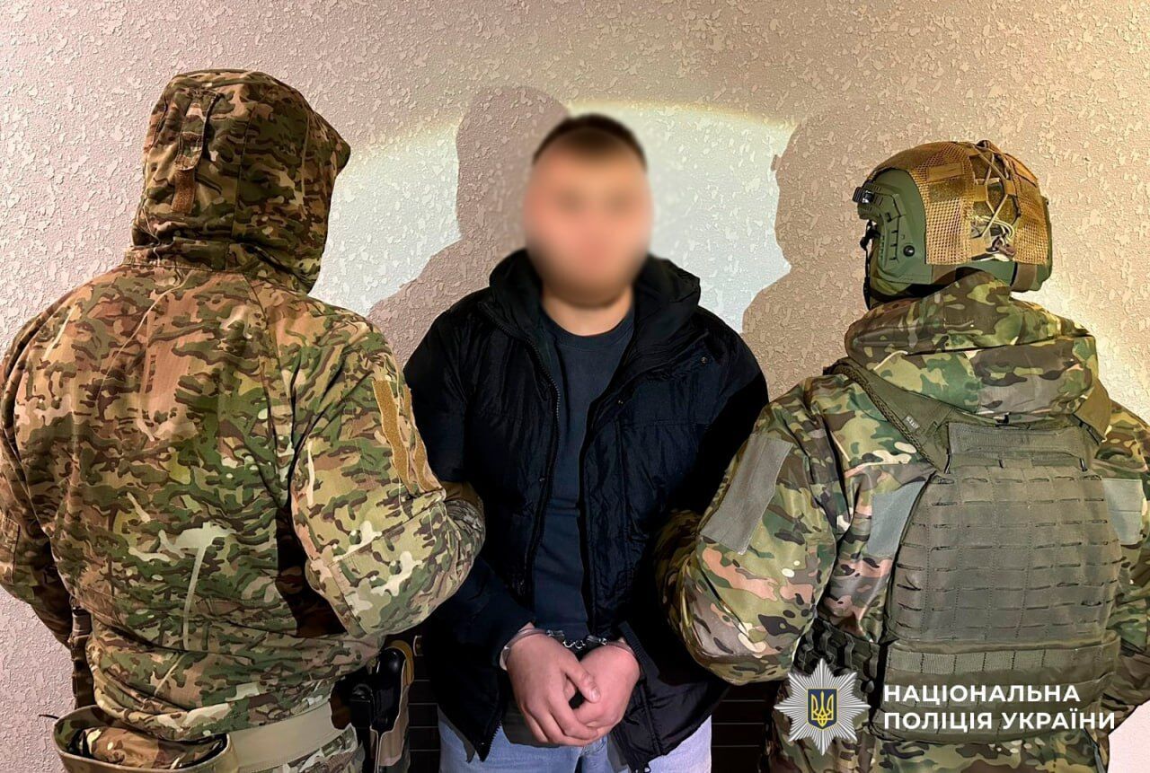 Серед постраждалих – громадянин Китаю: в Україні викрили банду, яка займалася викраденнями людей, підпалами авто і не тільки. Фото та відео