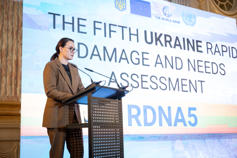 Всемирный банк подсчитал, сколько Украине нужно средств для восстановления от последствий войны: сумма впечатляет