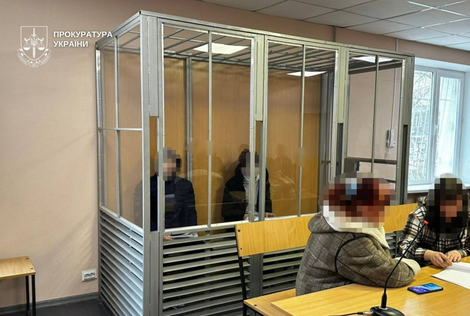 Жестоко избили военного, снимая это на телефон: в Днепре перед судом предстанут двое несовершеннолетних