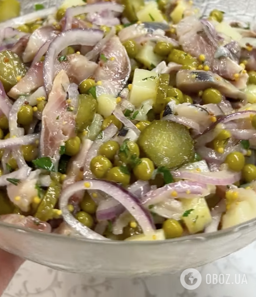 Полезный зимний салат из сельди: самый простой рецепт вкусного блюда на каждый день