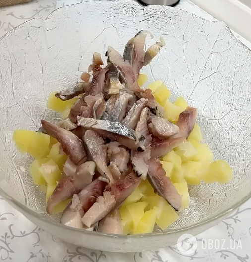 Полезный зимний салат из сельди: самый простой рецепт вкусного блюда на каждый день