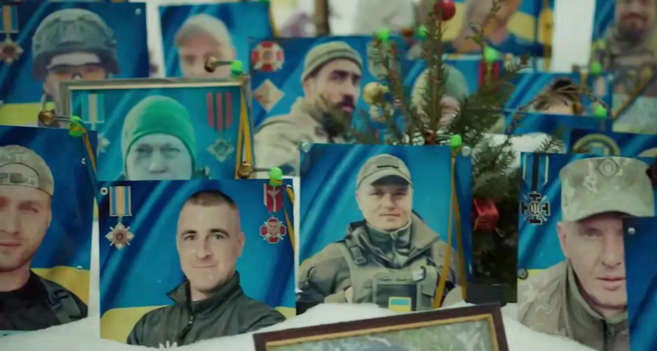 "Сегодня ровно четыре года, как Путин берет Киев за три дня": Зеленский обратился к украинцам в четвертую годовщину полномасштабной войны. Видео