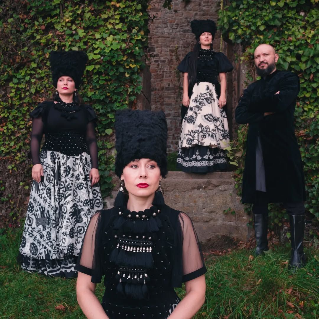 Американці плачуть і просять пробачення: фронтмен "ДахаБраха" зізнався, чим їх здивувала публіка в США після перемоги Трампа на виборах