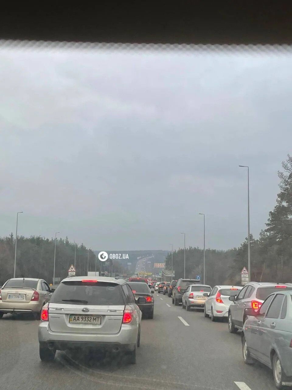 Місто стояло в заторах: яким був ранок 24 лютого 2022 року в Києві. Фото