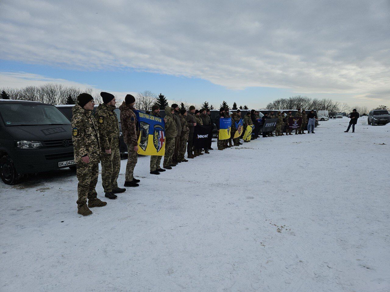 MK Foundation передал Силам обороны Украины 50 автомобилей: транспорт уже работает на передовой