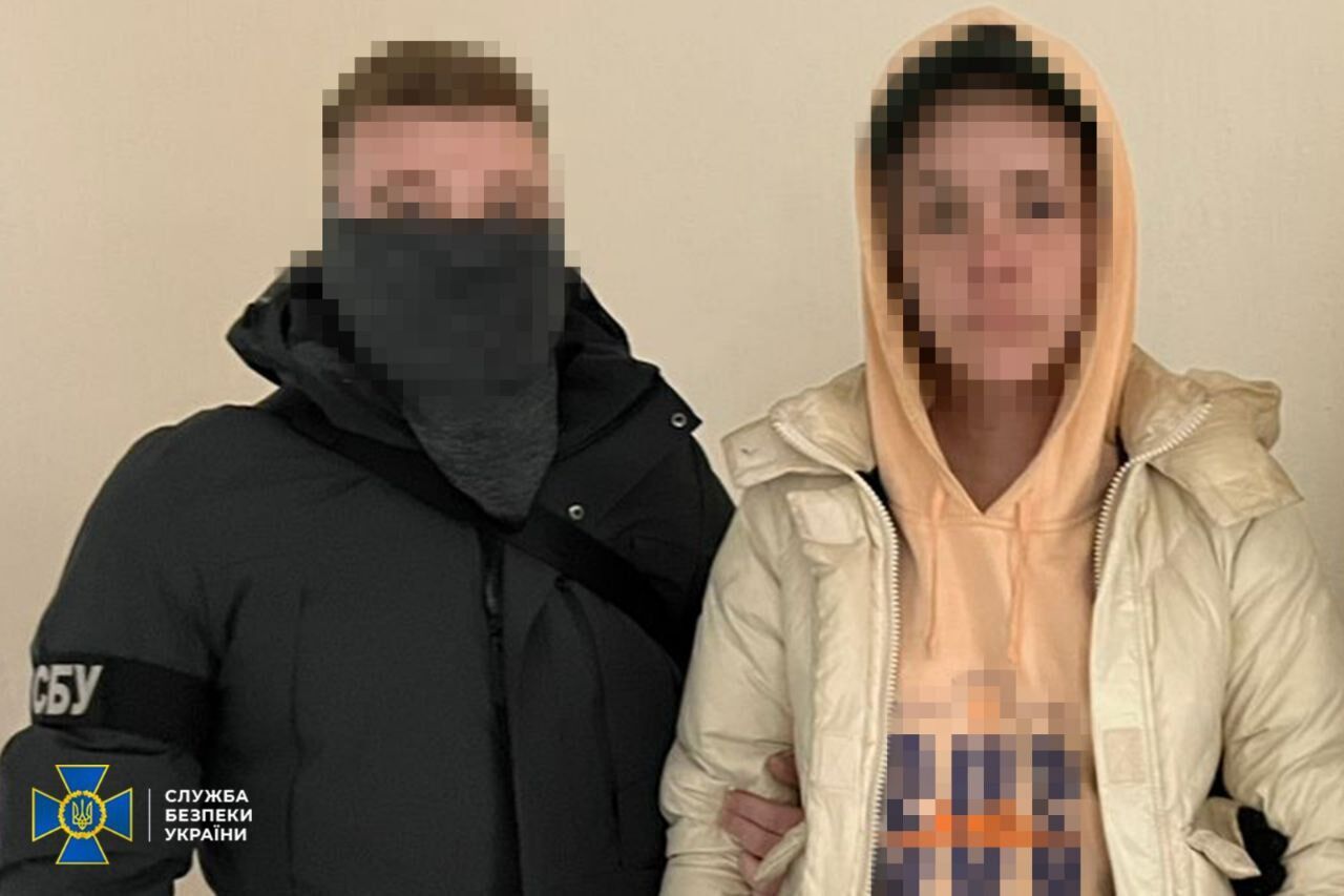 СБУ задержала двух украинцев, которые согласились зарегистрировать на себя Starlink для оккупантов: какое наказание грозит