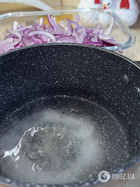 Как вкусно замариновать фиолетовый лук: к мясу и различным салатам