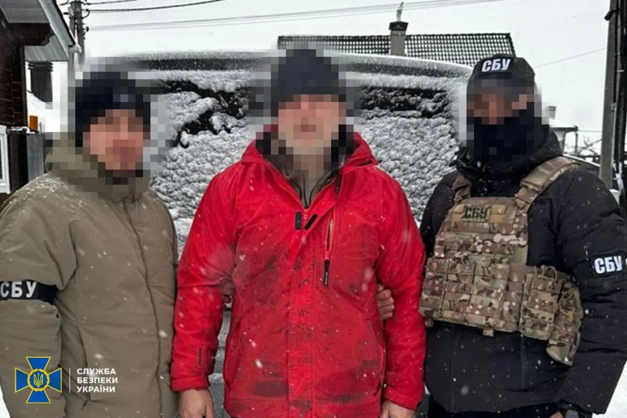 Коригував атаки по Києву: СБУ затримала підприємця-зрадника. Подробиці та фото