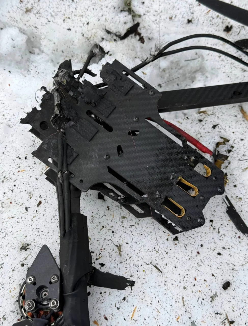 Російський FPV-дрон на оптоволокні вперше долетів до Харкова: усі подробиці. Фото й відео