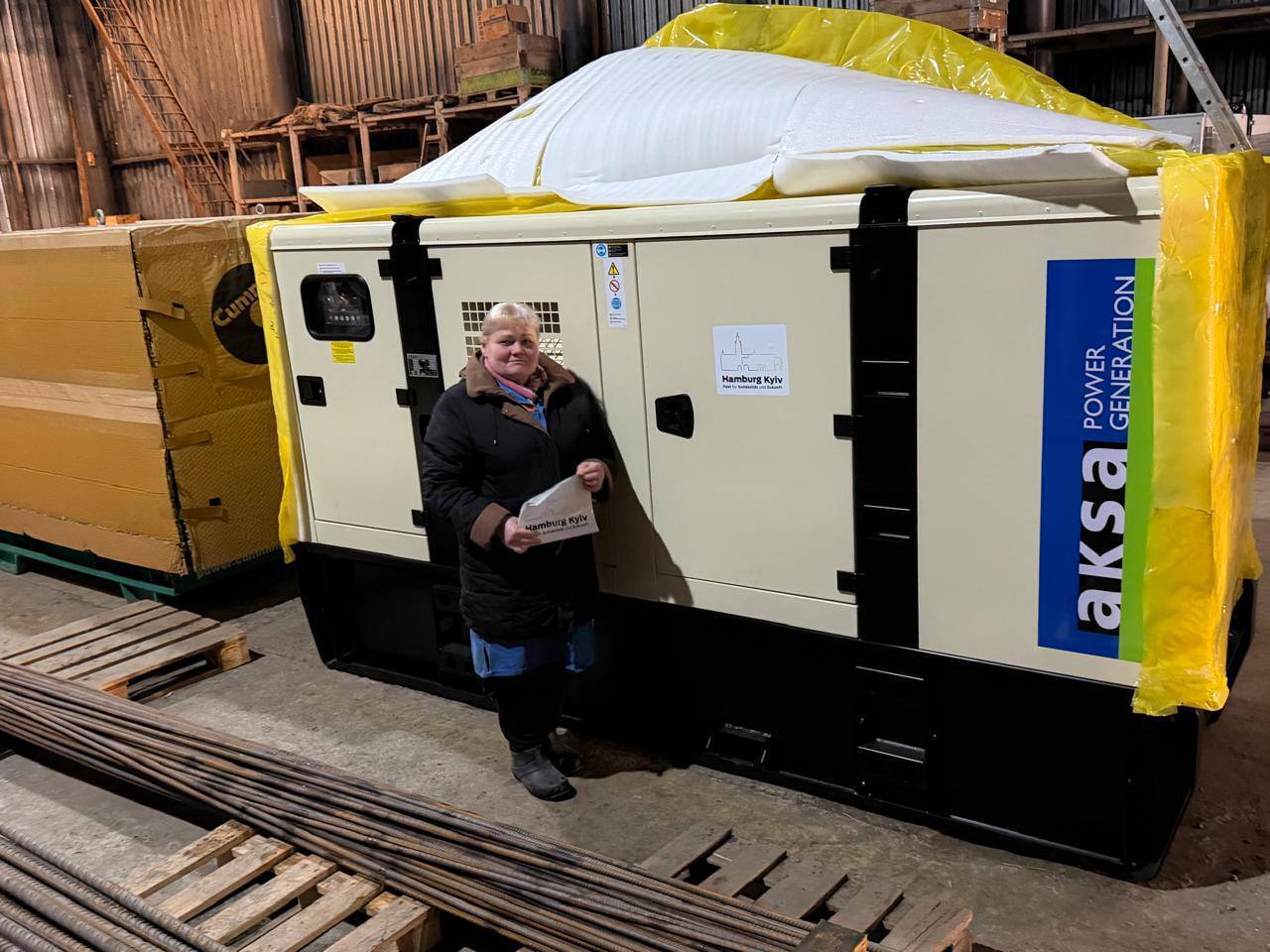 Генераторы и оборудование для их подключения: Киев получил очередную партию помощи. Подробности и фото