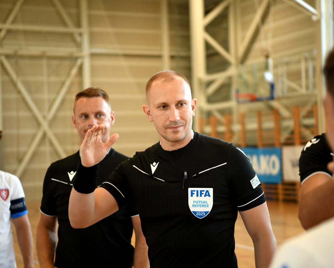 "Це абсурд": чемпіонка ОІ з РФ обурилася, що УЄФА доводиться "грати на руку Україні"