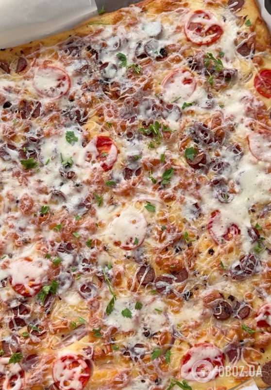 Найвдаліша піца на рідкому тісті за 5 хвилин: ділимося простим рецептом