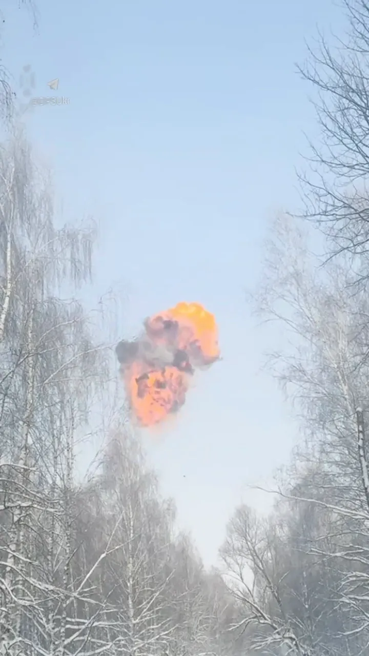 Українські прикордонники ефектно збили "Шахед" зі стрілецької зброї: момент потрапив на відео