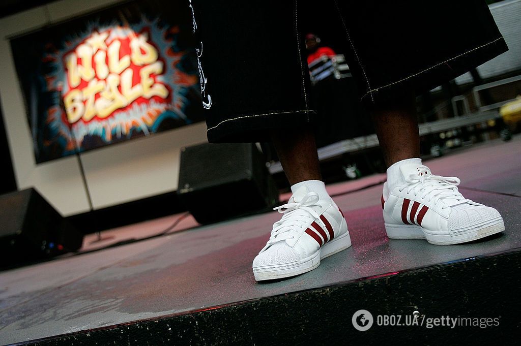 Кросівки, випущені в 1969 році, стали новим взуттєвим трендом. Фото