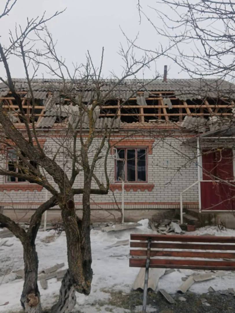 Россия атаковала Украину дронами, баллистикой и ракетами из самолетов Ту-95МС и Ту-160: есть разрушения и пострадавшие. Фото и видео