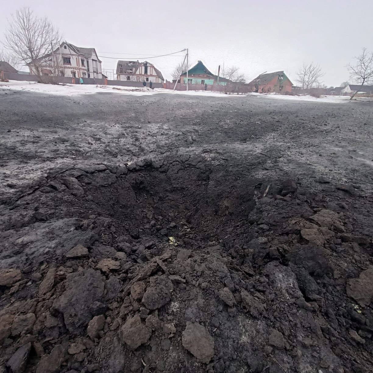 Россия атаковала Украину дронами, баллистикой и ракетами из самолетов Ту-95МС и Ту-160: есть разрушения и пострадавшие. Фото и видео