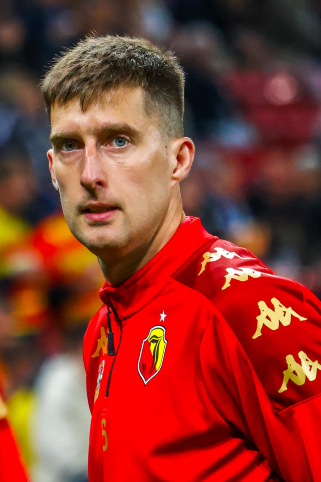 Украинский футболист, сбежавший в Польшу, забил в свои ворота, лишив польский клуб победы. Видео