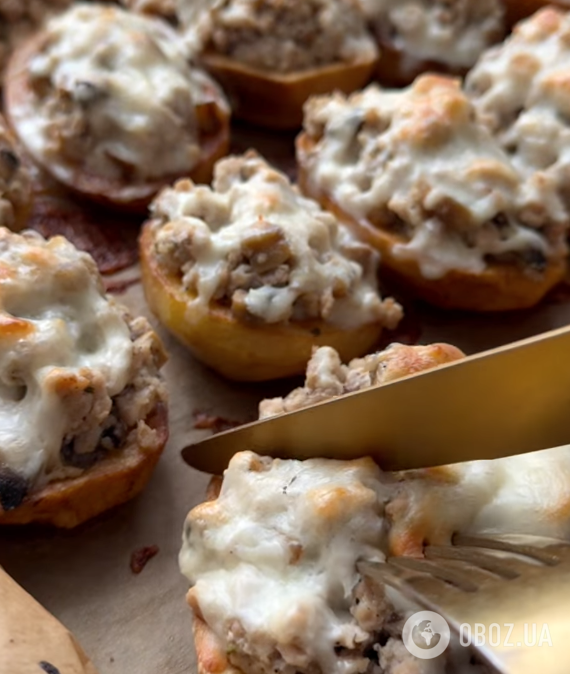 Як оригінально запекти картоплю зі смачною начинкою: найпростіший рецепт ситної страви