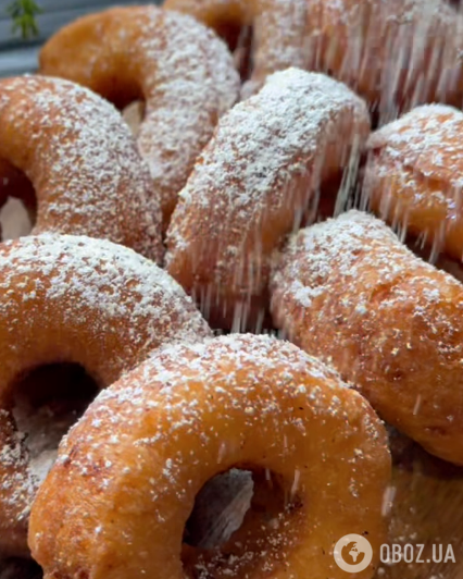 Найсмачніші сирні пончики, які не будуть жирними: ділимося найкращим рецептом