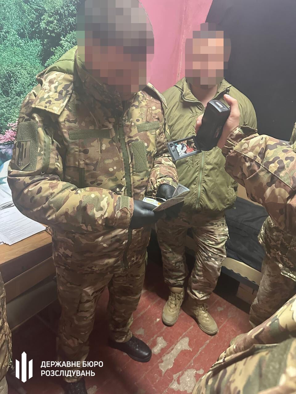 Хотів піти в СЗЧ: на Кіровоградщині військовослужбовець отримав три роки тюрми за спробу дати хабар. Фото